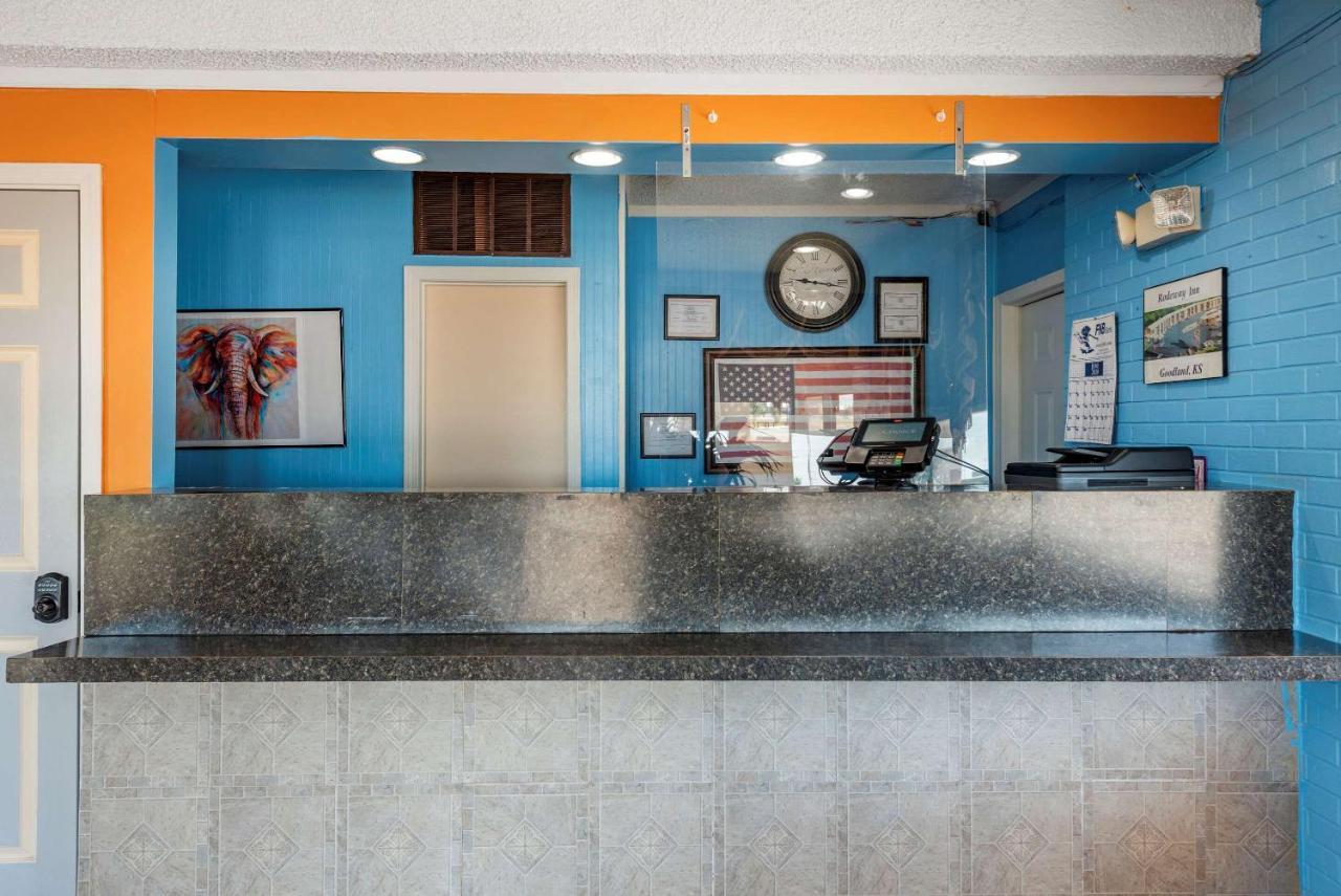 Asam Hotel Goodland Екстериор снимка