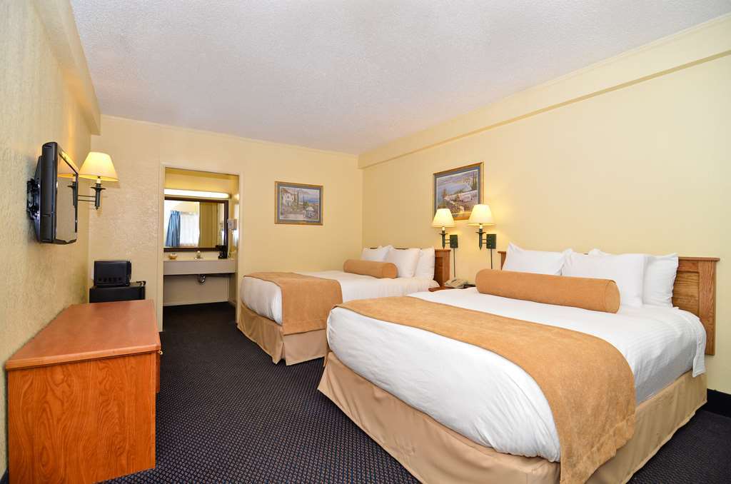 Asam Hotel Goodland Стая снимка