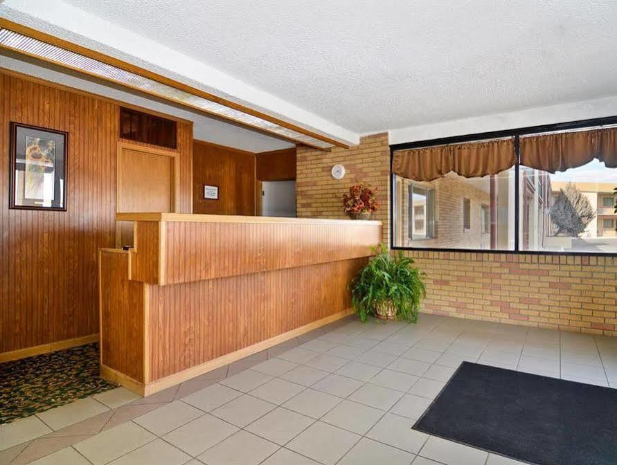 Asam Hotel Goodland Екстериор снимка